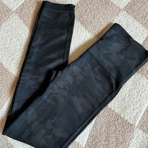 Spanx camp leggings